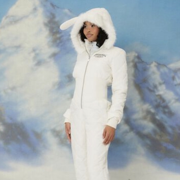 Forever 21 Hooded Cinnamoroll Jumpsuit white snowsuit bunny ears ski suit small - Picture 1 of 6